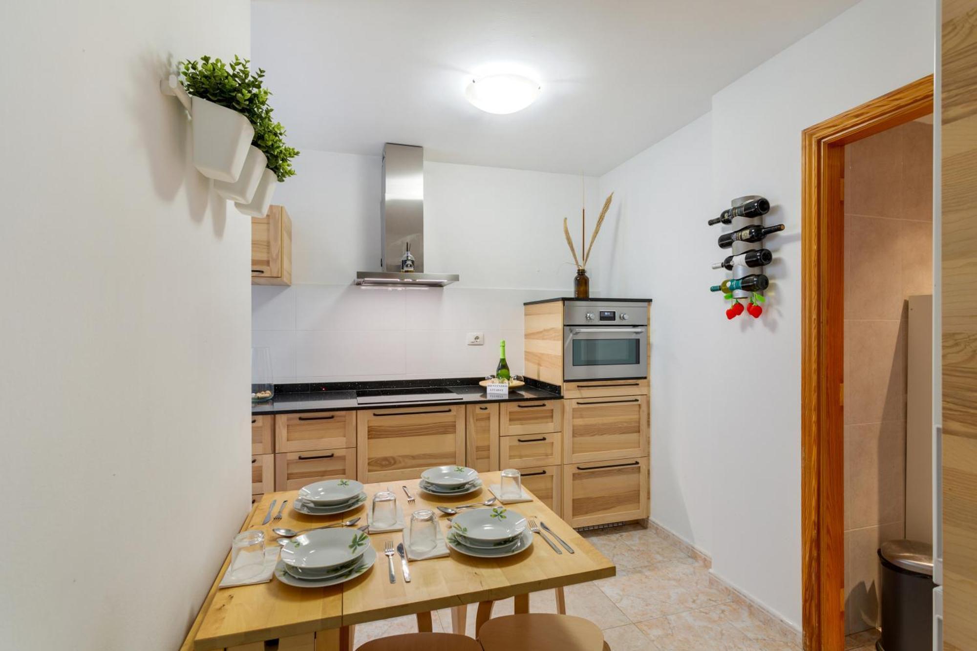 Attaday Home Holidays 因赫尼奥 外观 照片